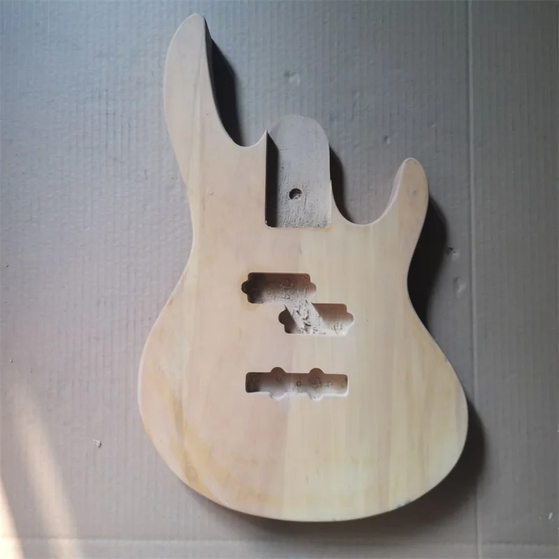 JNTM Electric Guitar Semi-finished Body Unfinished DIY Guitar Body (449) 
JNTM Electric Guitar Semi-finished Body Unfinished DIY Guitar Body (449)