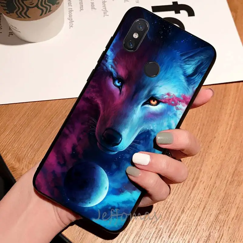 Moon roaring wolf Phone Case For Xiaomi Redmi 7 8 9t a3Pro 9se k20 mi8 max3 lite 9 note 9s 10 pro 
Moon roaring wolf Phone Case For Xiaomi Redmi 7 8 9t a3Pro 9se k20 mi8 max3 lite 9 note 9s 10 pro
