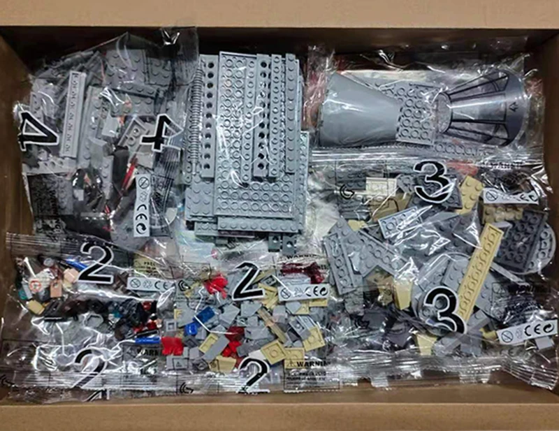 Toy Bricks DIY Compatible Star Millennium 05007 Falcon 79211 10467 81009 Spacecraft Building BlocksWars Boy Children's Gifts
Toy Bricks DIY Compatible Star Millennium 05007 Falcon 79211 10467 81009 Spacecraft Building BlocksWars Boy Children's Gifts