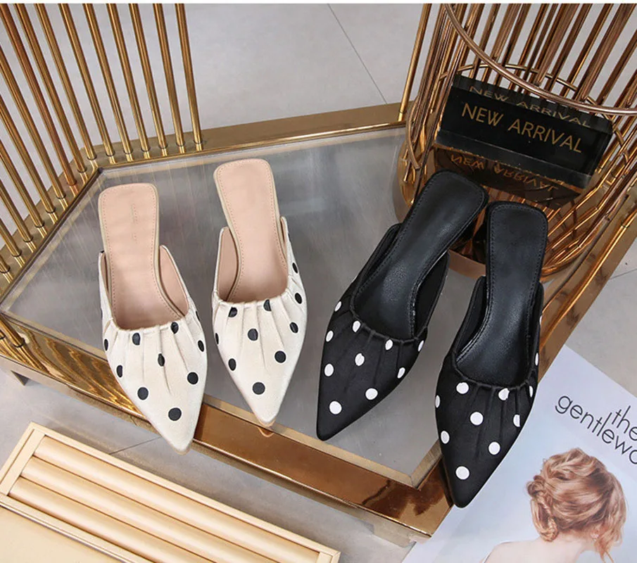 Pointed Low Heel Women Slippers Black/Beige Candy Colors Pointed Toe Casual Slides Outdoor Beach Mules Shoes Female Flip Flops
Pointed Low Heel Women Slippers Black/Beige Candy Colors Pointed Toe Casual Slides Outdoor Beach Mules Shoes Female Flip Flops