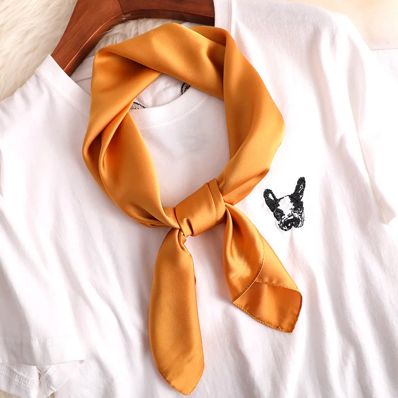 2021 New style Square headscarf Spring and summer women's quality Pure color scarves lady Fashion Sunscreen silk beach shawl
2021 New style Square headscarf Spring and summer women's quality Pure color scarves lady Fashion Sunscreen silk beach shawl