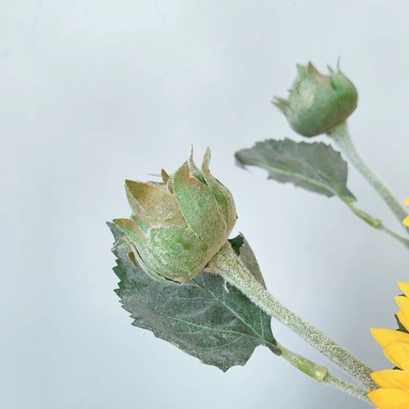 2 Heads Artificial Sunflowers 54CM Festival Household Family Party Decoration Floral Arrangement Handmade Gifts Bouquet With Bud
2 Heads Artificial Sunflowers 54CM Festival Household Family Party Decoration Floral Arrangement Handmade Gifts Bouquet With Bud