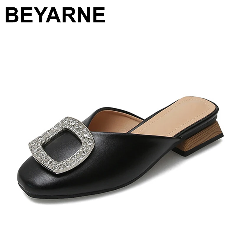BEYARNE Size 33-43 Woman PU Leather Shallow Slippers Female Slingback Slides Women Thick Heels Shoes Ladies Outdoor Leisure Shoe
BEYARNE Size 33-43 Woman PU Leather Shallow Slippers Female Slingback Slides Women Thick Heels Shoes Ladies Outdoor Leisure Shoe