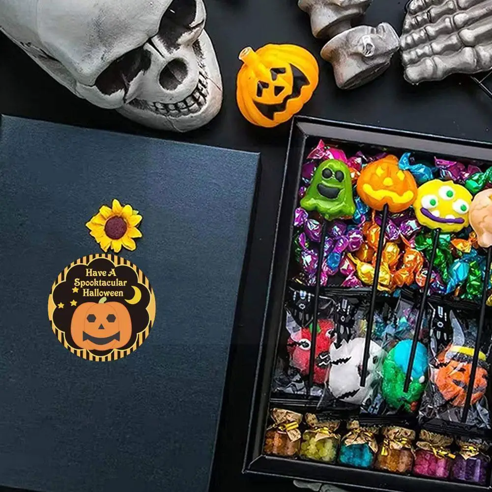 Halloween Pumpkin Ghost Stickers Packaging Sealing Horror Stickers Gift Decorations Label Labels Creation Halloween DIY Sti M2U7
Halloween Pumpkin Ghost Stickers Packaging Sealing Horror Stickers Gift Decorations Label Labels Creation Halloween DIY Sti M2U7