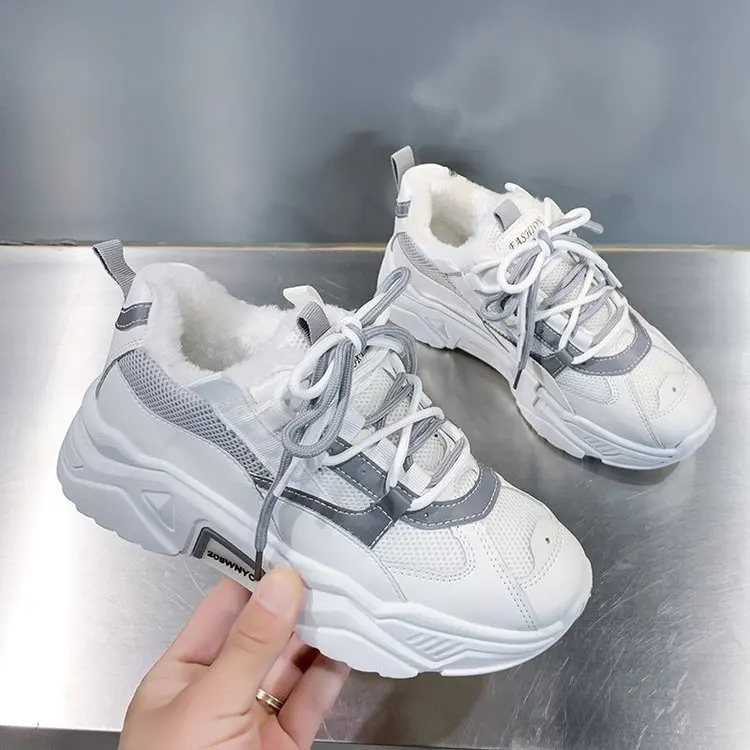 Women Platform Sneakers,Casual Lace Up Thick Sole Shoes,Pu Tennis Shoe,Running Shoes with Reflective Strips,Size 36-40 
Women Platform Sneakers,Casual Lace Up Thick Sole Shoes,Pu Tennis Shoe,Running Shoes with Reflective Strips,Size 36-40