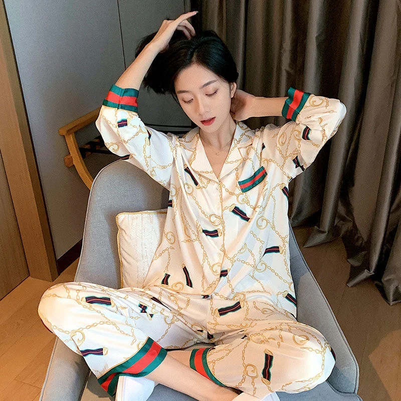 Пижама женская с длинным рукавом, милый и удобный Шелковый костюм для дома, шелковая пижама, на весну и осень
Пижама женская с длинным рукавом, милый и удобный Шелковый костюм для дома, шелковая пижама, на весну и осень