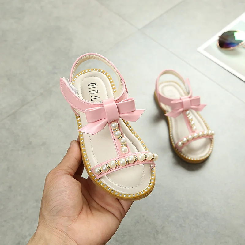 Bowknot Girls Sandals Children's Shoes 2020 Summer New Children's Sandals Girl Pearl Folded Beach Princess Shoes B935
Bowknot Girls Sandals Children's Shoes 2020 Summer New Children's Sandals Girl Pearl Folded Beach Princess Shoes B935