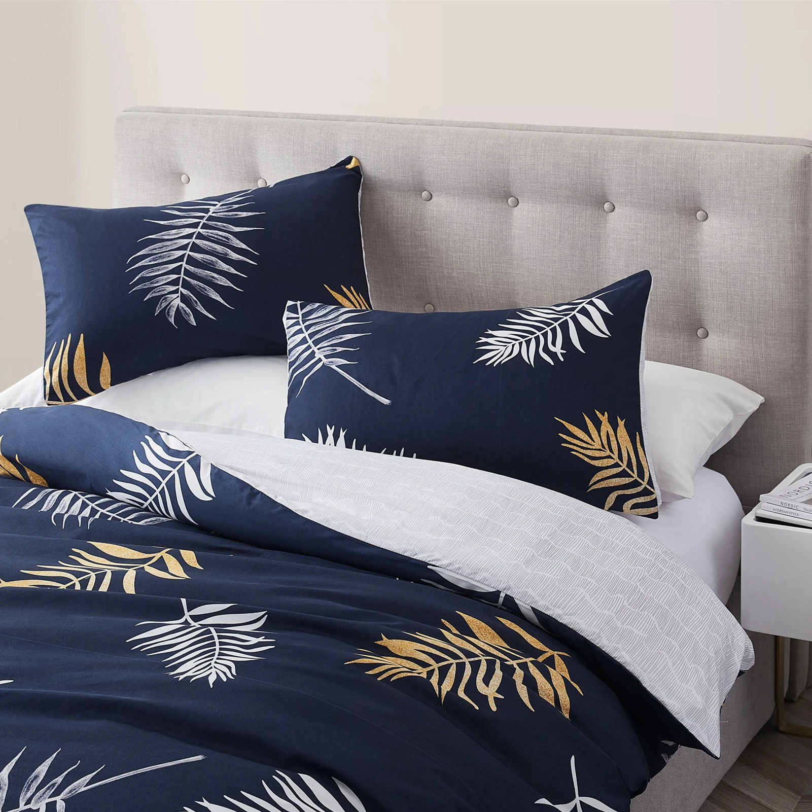 Luxury Bedding Sets For Bedroom Modern Printed Duvet Cover Sets Quilt Covers Sets Pillowcase Soft Bedclothes Double Queen King
Luxury Bedding Sets For Bedroom Modern Printed Duvet Cover Sets Quilt Covers Sets Pillowcase Soft Bedclothes Double Queen King