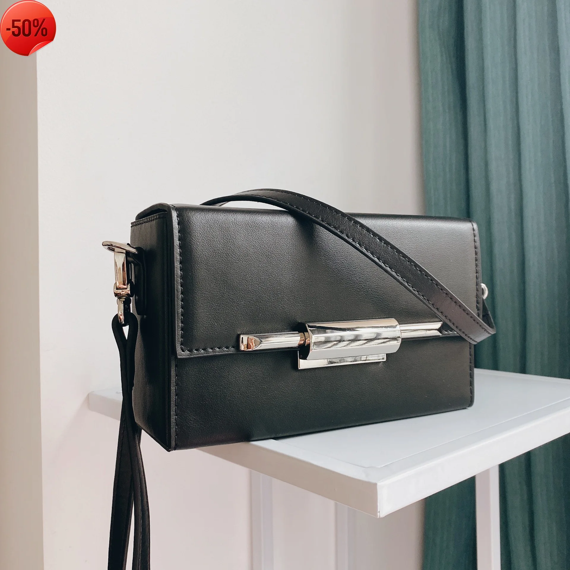 Designer 2021new Luxury Genuine Leather Shoulder Bags for Women High Quality Vintage Crossbody Bags for Ladies Bolsas Feminina
Designer 2021new Luxury Genuine Leather Shoulder Bags for Women High Quality Vintage Crossbody Bags for Ladies Bolsas Feminina