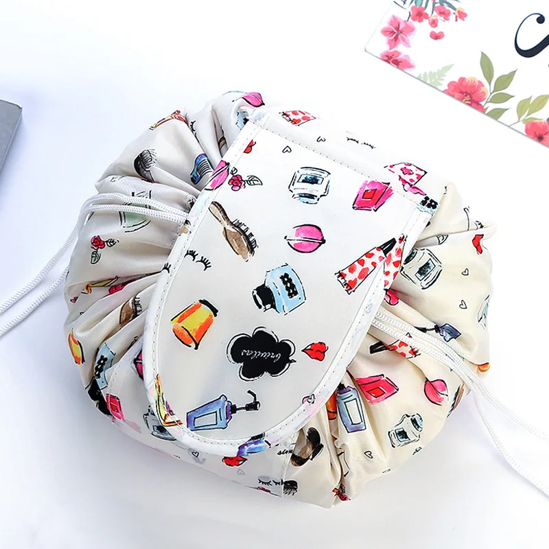 Lazy Storage Bag Drawstring Makeup Storage Bag Portable Travel Cosmetics Ladies Multi-Function Tote Bag Roller Dust Cover
Lazy Storage Bag Drawstring Makeup Storage Bag Portable Travel Cosmetics Ladies Multi-Function Tote Bag Roller Dust Cover