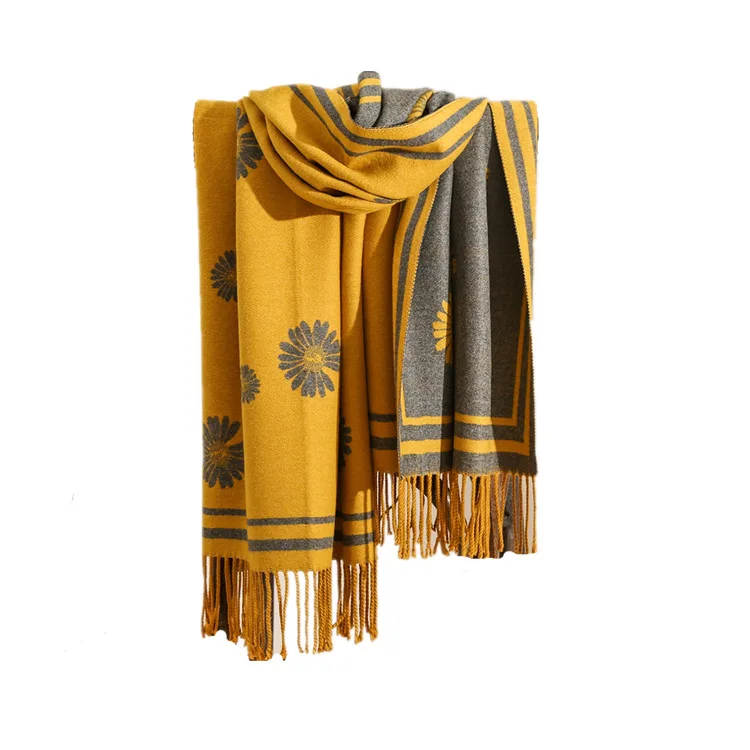 Small daisy flower cashmere scarf female winter Korean version of double-sided printing student bib warm tassel scarf
Small daisy flower cashmere scarf female winter Korean version of double-sided printing student bib warm tassel scarf