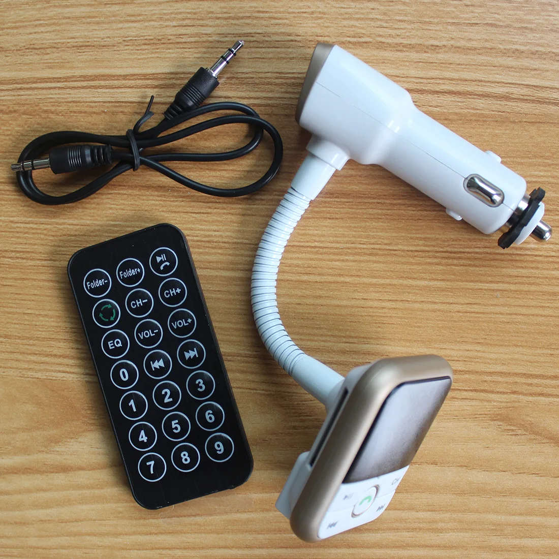 Car bluetooth Car Mp3 Player Car Kit Wireless Bluetooth Handsfree FM Transmitter Car BT67 Remote Control 
Car bluetooth Car Mp3 Player Car Kit Wireless Bluetooth Handsfree FM Transmitter Car BT67 Remote Control