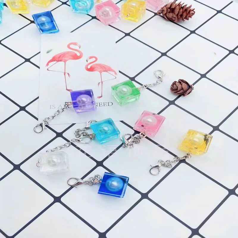 5Pc 3D Square shaped pearl crystal Charms Pendants Handmade Making Accessories Jewelry DIY Earring Necklace Keychain
5Pc 3D Square shaped pearl crystal Charms Pendants Handmade Making Accessories Jewelry DIY Earring Necklace Keychain
