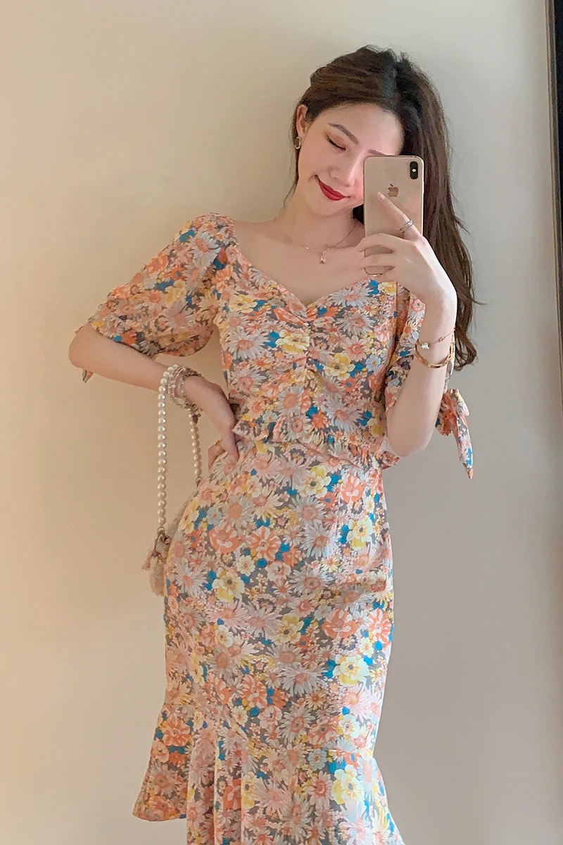 COIGARSAM Vintage Ruffles Women dress Summer Short Sleeve High Waist V-Neck Dresses 3049
COIGARSAM Vintage Ruffles Women dress Summer Short Sleeve High Waist V-Neck Dresses 3049