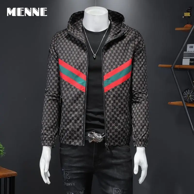 2021 New arrival Male jackets fashion Men jacket slim hooded zipper letter print Casual jacket men
2021 New arrival Male jackets fashion Men jacket slim hooded zipper letter print Casual jacket men