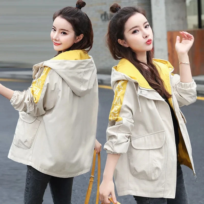 Fashion Stitching Printed Windbreaker Women Short Jacket 2021 Spring Autumn New Ladies Loose Casual Hooded Student Jacket H102
Fashion Stitching Printed Windbreaker Women Short Jacket 2021 Spring Autumn New Ladies Loose Casual Hooded Student Jacket H102