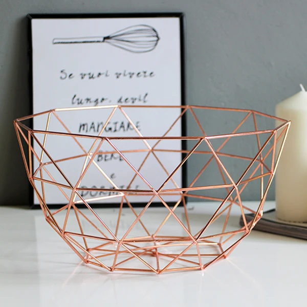 New Nordic Storage Baskets Gold Metal Art Snacks Candy Fruit Basket for Living Room Desktop Kitchen Organizer Basket
New Nordic Storage Baskets Gold Metal Art Snacks Candy Fruit Basket for Living Room Desktop Kitchen Organizer Basket