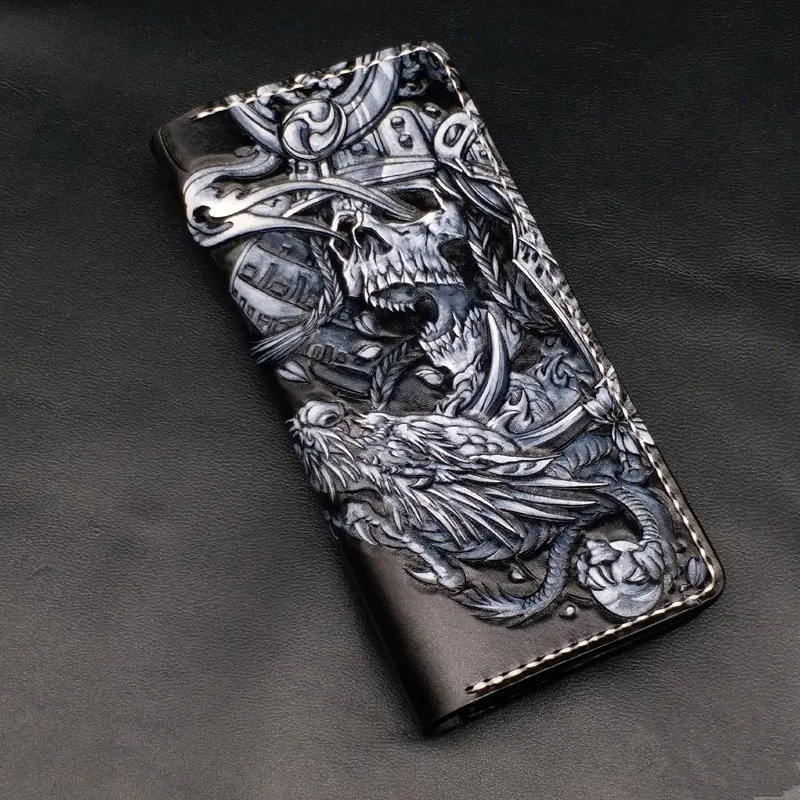 2020 Handmade Wallets Carving Skeleton Dragon Warrior Purses Men Long Clutch Vegetable Tanned Leather Wallet Card Holder
2020 Handmade Wallets Carving Skeleton Dragon Warrior Purses Men Long Clutch Vegetable Tanned Leather Wallet Card Holder
