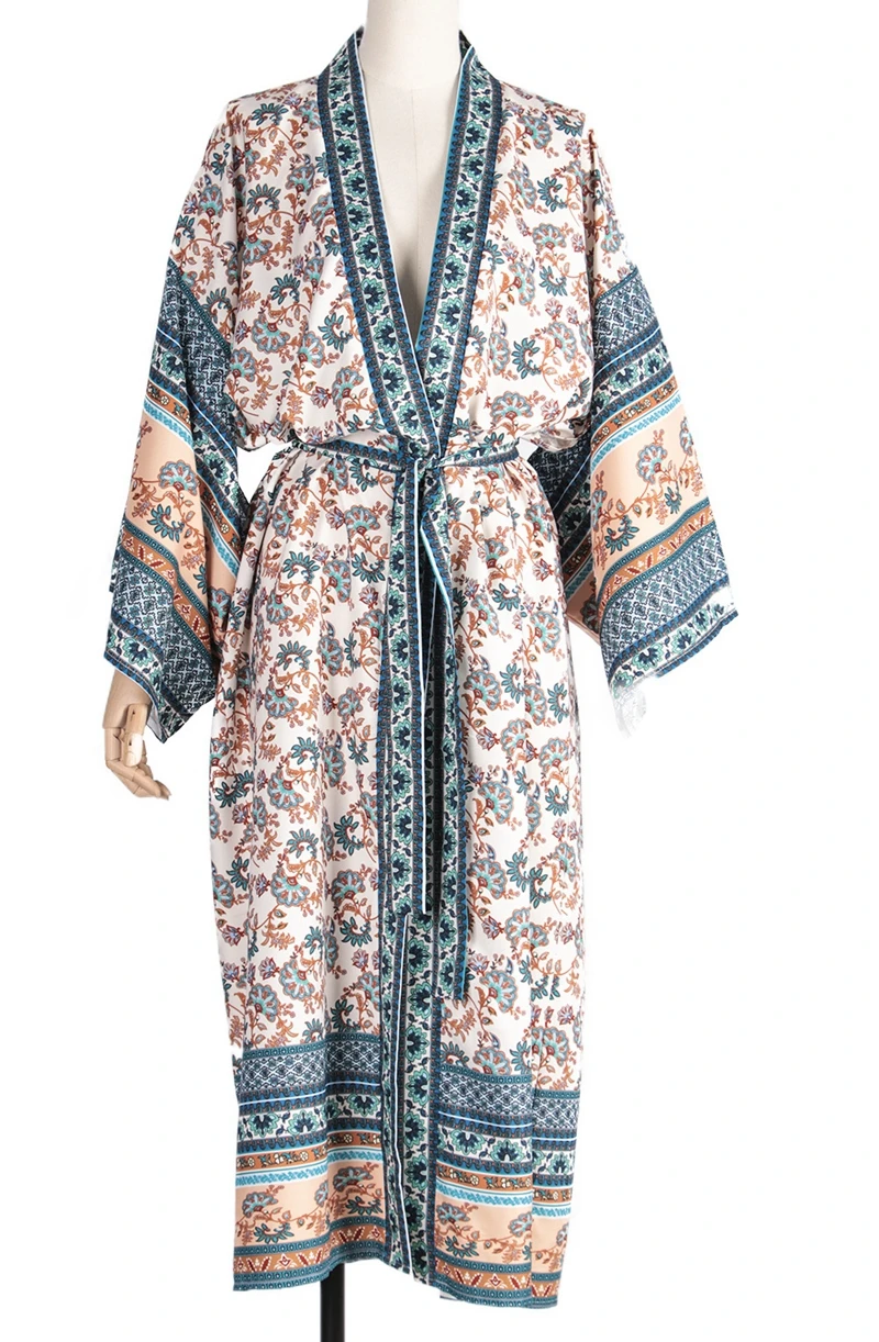 2020 Women Print Pareo Beach cardigan loose Tunic Cover up Swimwear Sarong Summer Bathing Suit Beachwear Kaftan Robe De Plage
2020 Women Print Pareo Beach cardigan loose Tunic Cover up Swimwear Sarong Summer Bathing Suit Beachwear Kaftan Robe De Plage