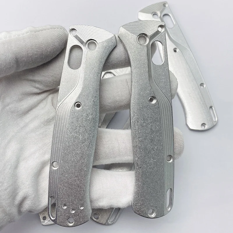 NEW 1Pair Aluminium Alloy Benchmade Bugout 535 Fold Knife Grip Handle Patches Shank Scales DIY Making Accessories Stone Wash CNC
NEW 1Pair Aluminium Alloy Benchmade Bugout 535 Fold Knife Grip Handle Patches Shank Scales DIY Making Accessories Stone Wash CNC