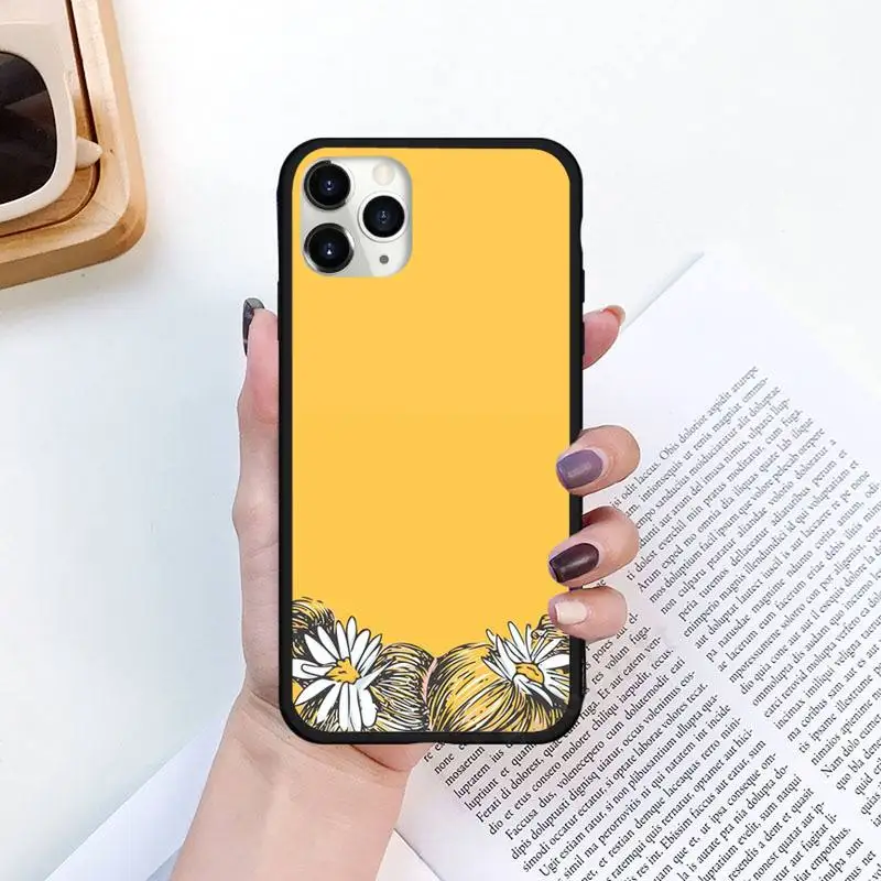 Daisy beautiful flowers Phone Case for iPhone 11 12 pro XS MAX 8 7 6 6S Plus X 5S SE 2020 XR Luxury brand shell funda coque
Daisy beautiful flowers Phone Case for iPhone 11 12 pro XS MAX 8 7 6 6S Plus X 5S SE 2020 XR Luxury brand shell funda coque
