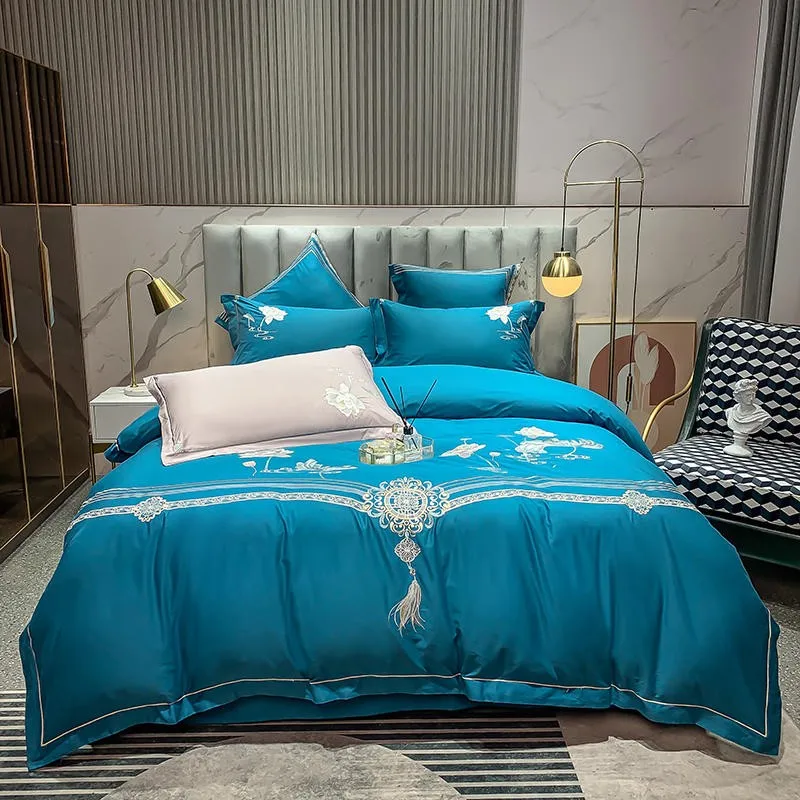 Chic Lotus embroidery Bedding Sets Premium 100%Cotton duvet cover sets 4pcs ultra soft Comforter Cover set Bed Sheet Pillowcases
Chic Lotus embroidery Bedding Sets Premium 100%Cotton duvet cover sets 4pcs ultra soft Comforter Cover set Bed Sheet Pillowcases