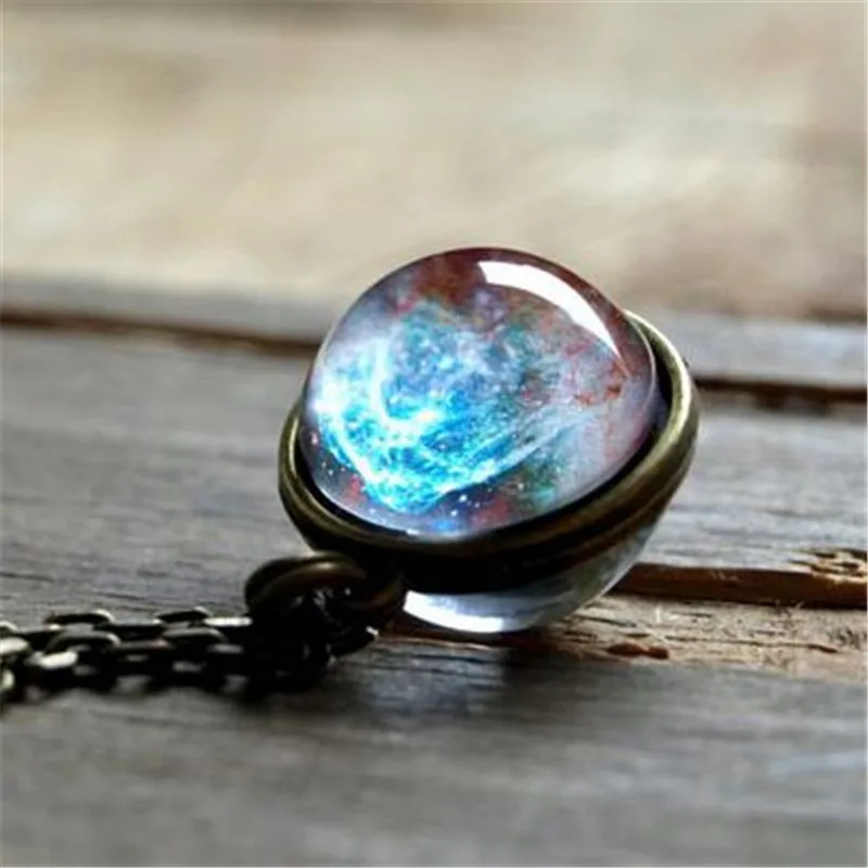 Couple Necklace Universe Galaxy Nebula Double-sided Glass Ball Pendant Necklace Retro Sweater Chain Wedding Anniversary Gift
Couple Necklace Universe Galaxy Nebula Double-sided Glass Ball Pendant Necklace Retro Sweater Chain Wedding Anniversary Gift