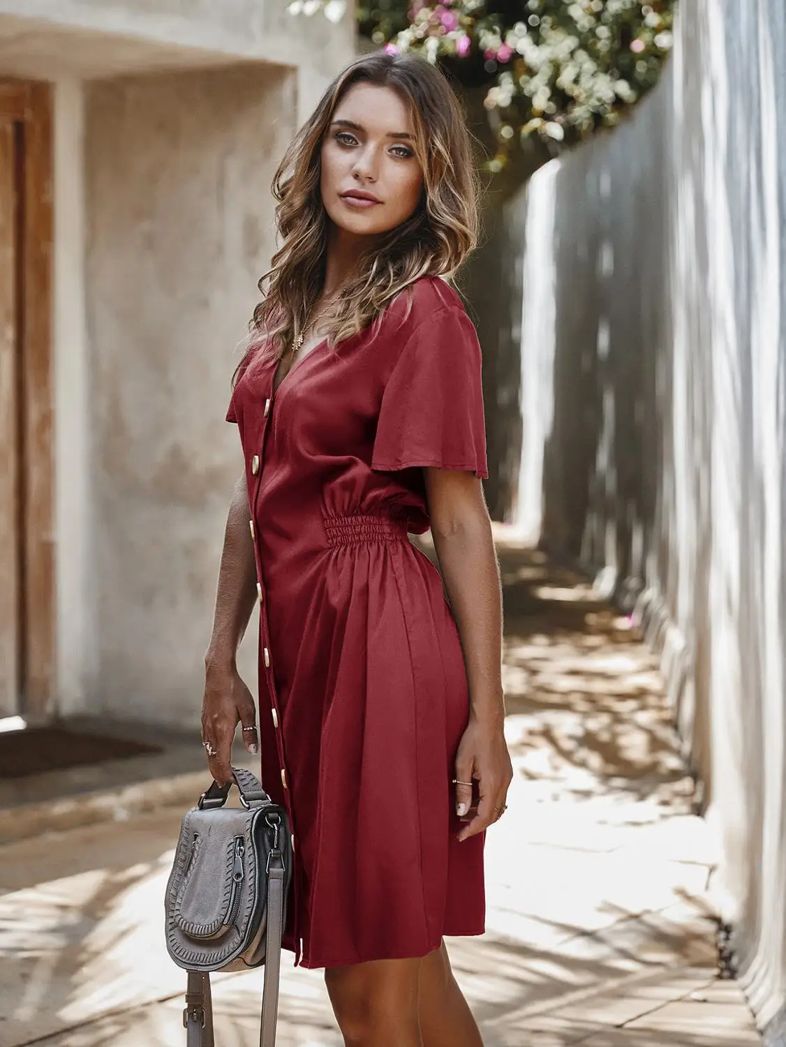 Sexy V-neck Women Dress Buttons Short Sleeve High Waist Office Dress Solid Casual Bodycon Work Wear Summer Holiday Dress Vestido
Sexy V-neck Women Dress Buttons Short Sleeve High Waist Office Dress Solid Casual Bodycon Work Wear Summer Holiday Dress Vestido
