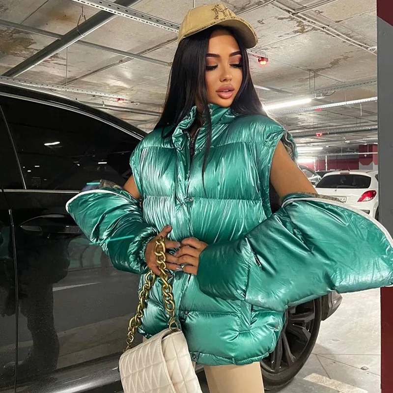 New Winter Laser-mirror Padded Jacket with Detachable Sleeve Jacket Vest Loose, Comfortable Thick Coat Street Hip Hop Girls
New Winter Laser-mirror Padded Jacket with Detachable Sleeve Jacket Vest Loose, Comfortable Thick Coat Street Hip Hop Girls