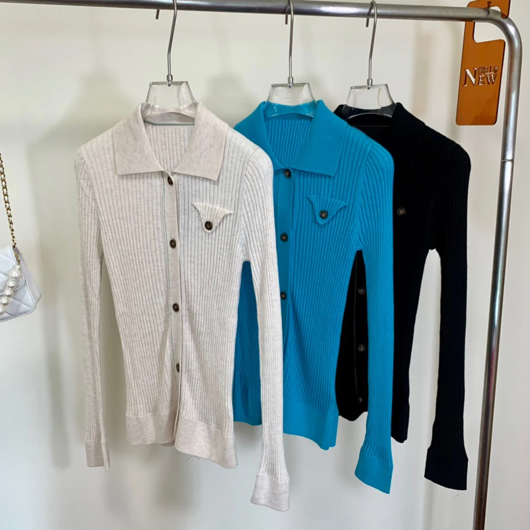 2021 Branded Design Wool Ribbed Knit Slim Turn-Down Collar Long Sleeve Knitwear Cardigan Women
2021 Branded Design Wool Ribbed Knit Slim Turn-Down Collar Long Sleeve Knitwear Cardigan Women