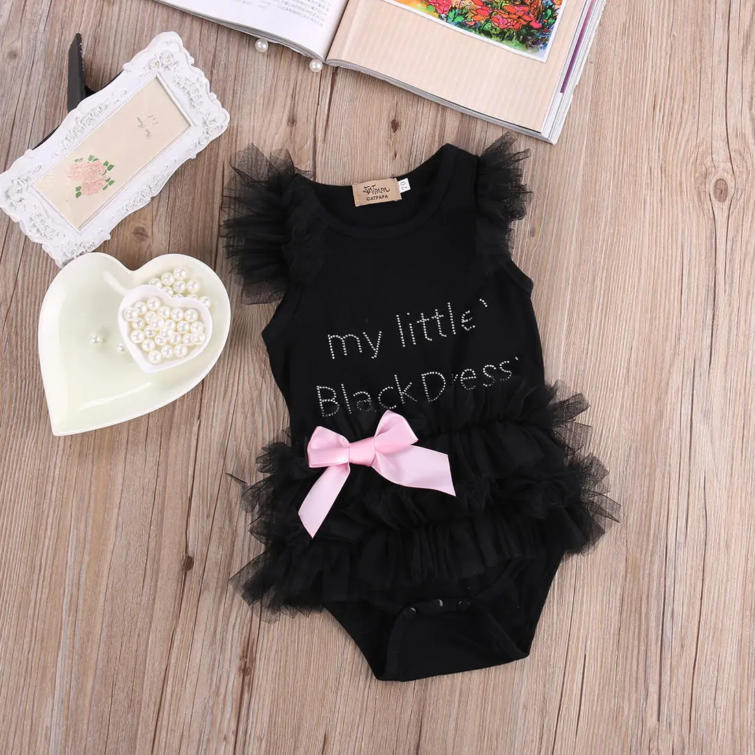 0-18Months Baby Girls My Little Black Dress Lace Bodysuits Romper for Newborn infant baby Girls Princess Sleeveless Jumpsuits
0-18Months Baby Girls My Little Black Dress Lace Bodysuits Romper for Newborn infant baby Girls Princess Sleeveless Jumpsuits