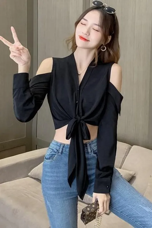 2021 new spring and summer women's tops shirts, fashion slimming off-shoulder long-sleeved tops, casual shirts, single-breasted
2021 new spring and summer women's tops shirts, fashion slimming off-shoulder long-sleeved tops, casual shirts, single-breasted