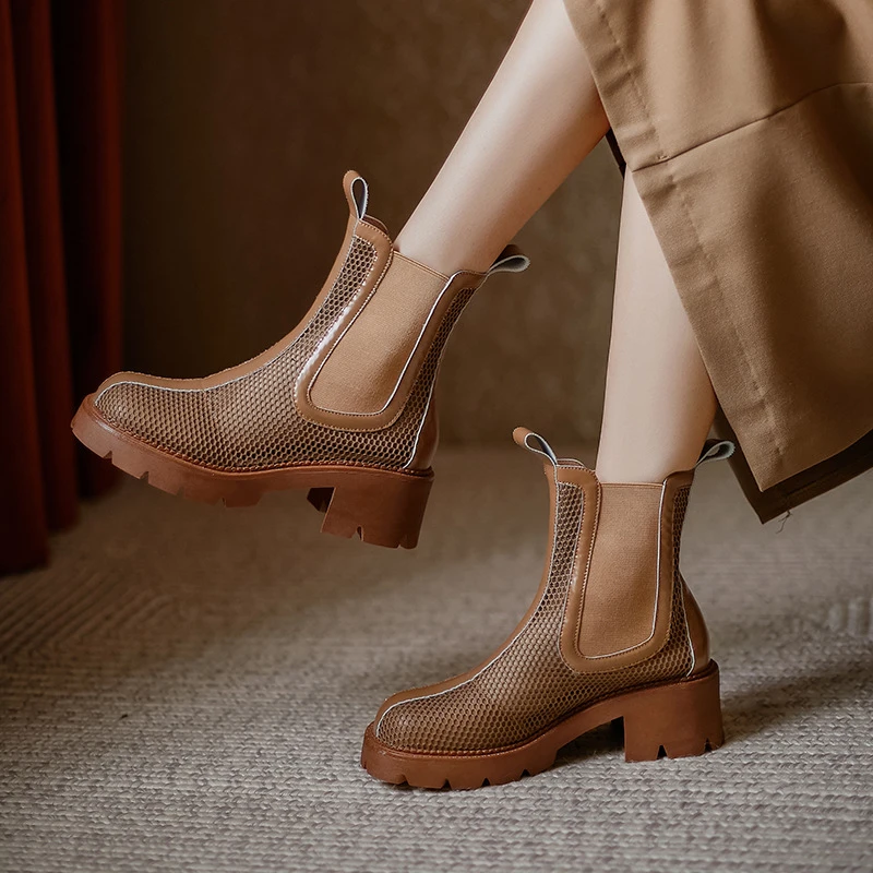 Thick Bottom Runway Party Med Heel Ankle Boots Retro Breathable Cowboy Knight Mesh Martin Boots Platform High Top Women Shoes
Thick Bottom Runway Party Med Heel Ankle Boots Retro Breathable Cowboy Knight Mesh Martin Boots Platform High Top Women Shoes