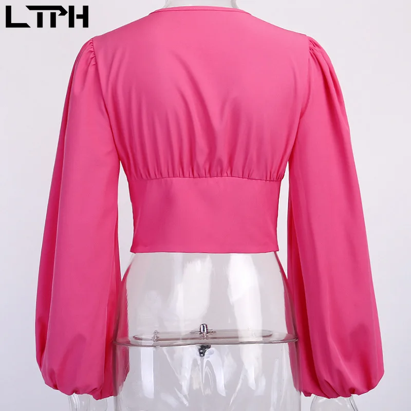 Hot sale 2019 Autumn women shirts New Office Lady Lantern sleeves Sexy deep V-neck Short Solid cotton Casual Loose shirt tops
Hot sale 2019 Autumn women shirts New Office Lady Lantern sleeves Sexy deep V-neck Short Solid cotton Casual Loose shirt tops