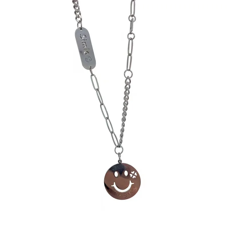Hot Sale Bohemian Smiley Sweater Chain Necklace For Women Pendant Vintage Portrait Coin Fashion Jewelry Gothic Prom Accessories
Hot Sale Bohemian Smiley Sweater Chain Necklace For Women Pendant Vintage Portrait Coin Fashion Jewelry Gothic Prom Accessories