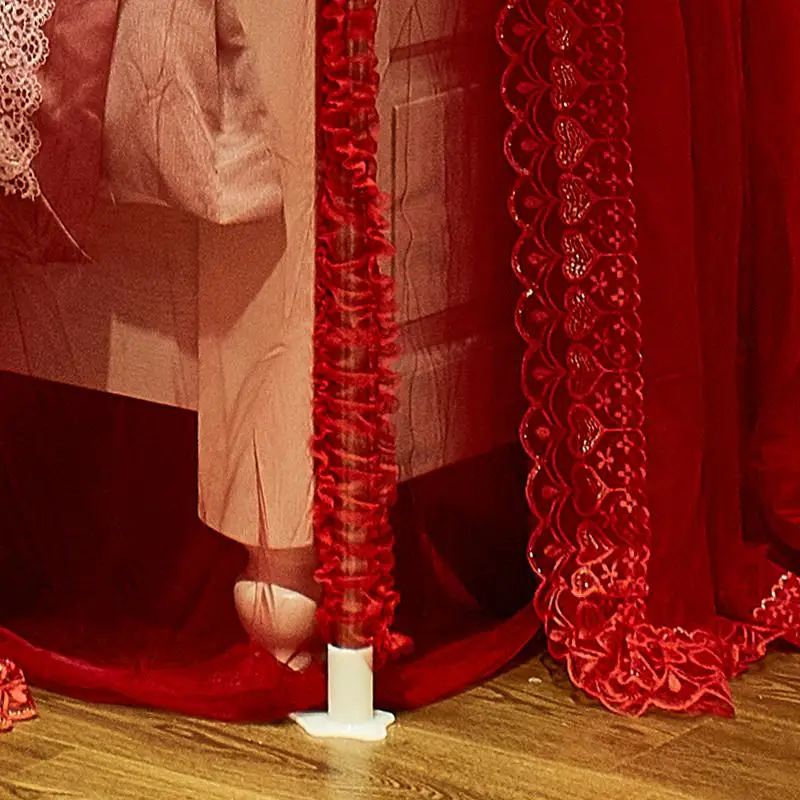 Red Mosquito Net Princess Lace Four Corner wedding Canopy Bed Mosquito Net for Full Queen King Bed Drop Shipping
Red Mosquito Net Princess Lace Four Corner wedding Canopy Bed Mosquito Net for Full Queen King Bed Drop Shipping