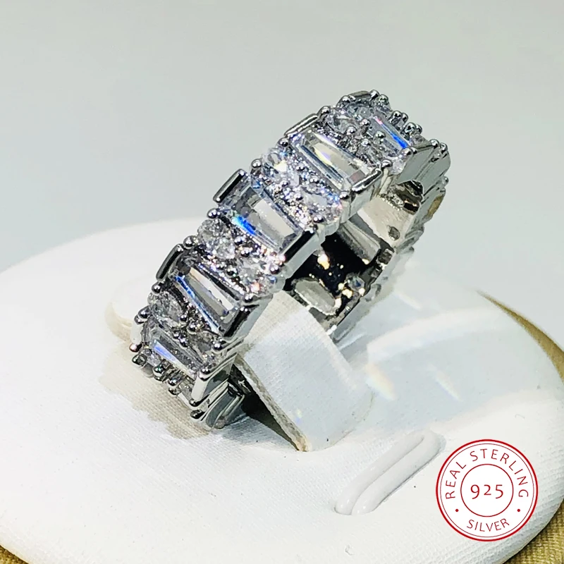 925 Silver High Quality Bar White Zircon Ring For Women Wedding Engagement Party Jewelry Gift
925 Silver High Quality Bar White Zircon Ring For Women Wedding Engagement Party Jewelry Gift