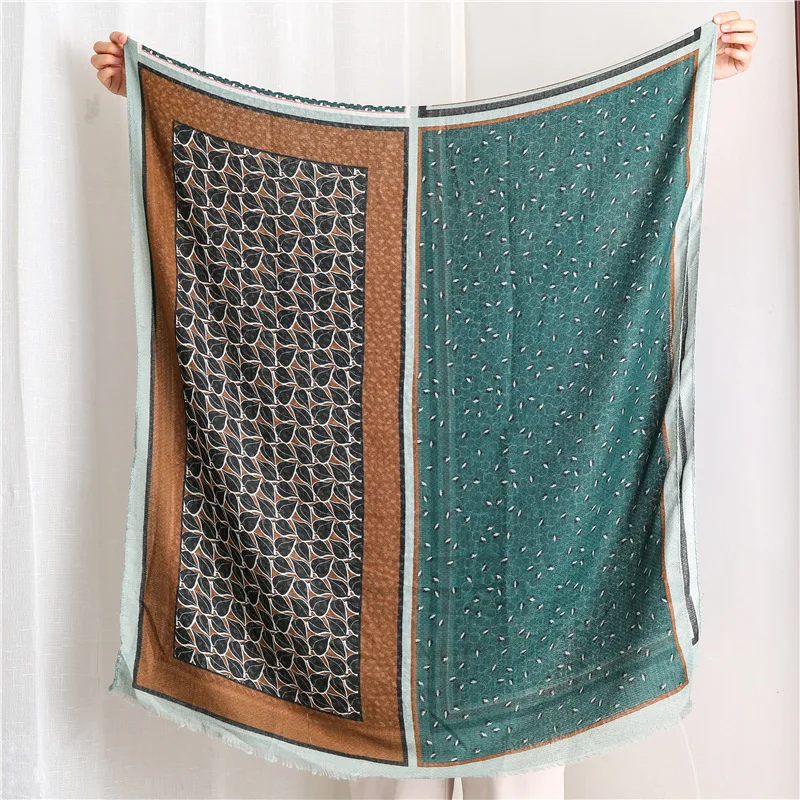 Autumn women Fashion Multicolor Print tourism seaside Beach sunscreen scarves 2020 winter quality cotton material Tassels shawl
Autumn women Fashion Multicolor Print tourism seaside Beach sunscreen scarves 2020 winter quality cotton material Tassels shawl