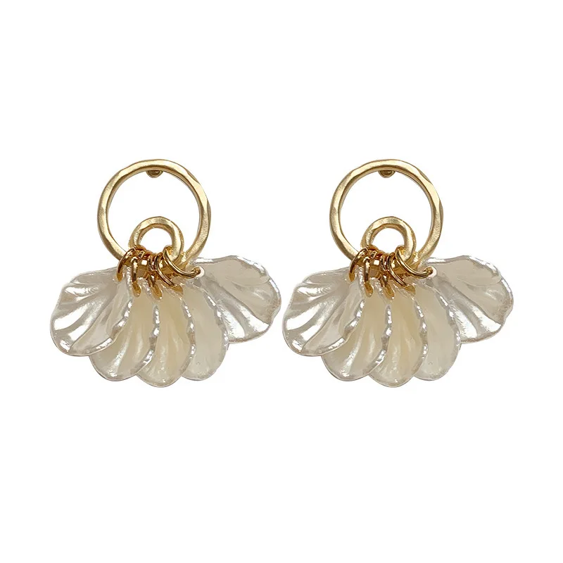 Elegant petal earrings with super faery temperament Fashion Statement butterfly leaf Earrings as Gift Jewelry for Girls
Elegant petal earrings with super faery temperament Fashion Statement butterfly leaf Earrings as Gift Jewelry for Girls