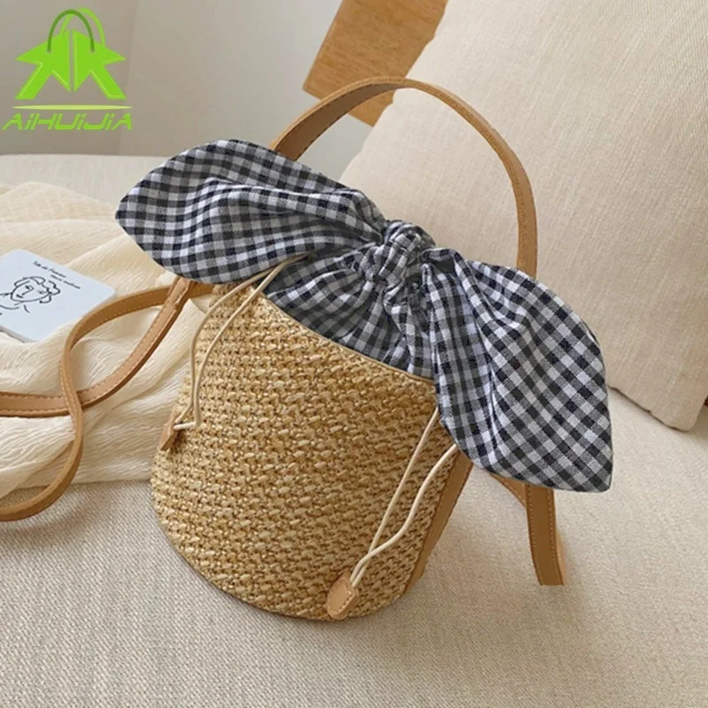 Summer Handmade Bags for Women Beach Bucket Bag Weaving Ladies Straw Bag Wrapped Beach Bag Round Shape Top Handle Handbags Tote
Summer Handmade Bags for Women Beach Bucket Bag Weaving Ladies Straw Bag Wrapped Beach Bag Round Shape Top Handle Handbags Tote
