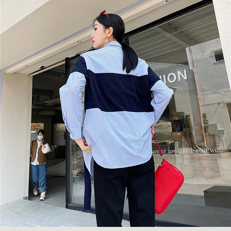 LANMREM Women Blue Color Contrast Ribbon Pocket Stripe Blouse New Lapel Long Sleeve Shirt Fashion Spring Summer 2021 2F0218
LANMREM Women Blue Color Contrast Ribbon Pocket Stripe Blouse New Lapel Long Sleeve Shirt Fashion Spring Summer 2021 2F0218