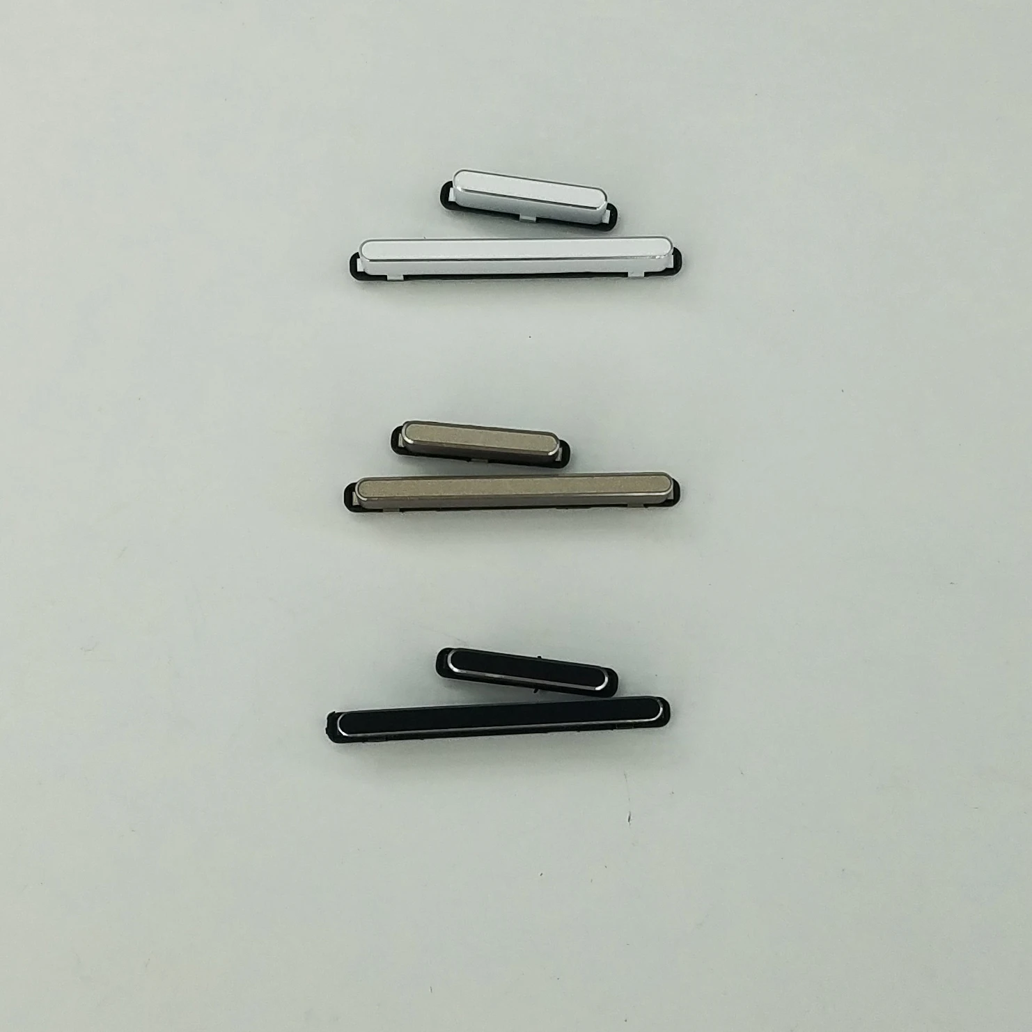 Кнопка регулировки громкости для Samsung T710 T713 T715 T719, для Samsung Galaxy Tab S2 8,0, оригинальный планшетный телефон, кнопка включения и выключения
Кнопка регулировки громкости для Samsung T710 T713 T715 T719, для Samsung Galaxy Tab S2 8,0, оригинальный планшетный телефон, кнопка включения и выключения