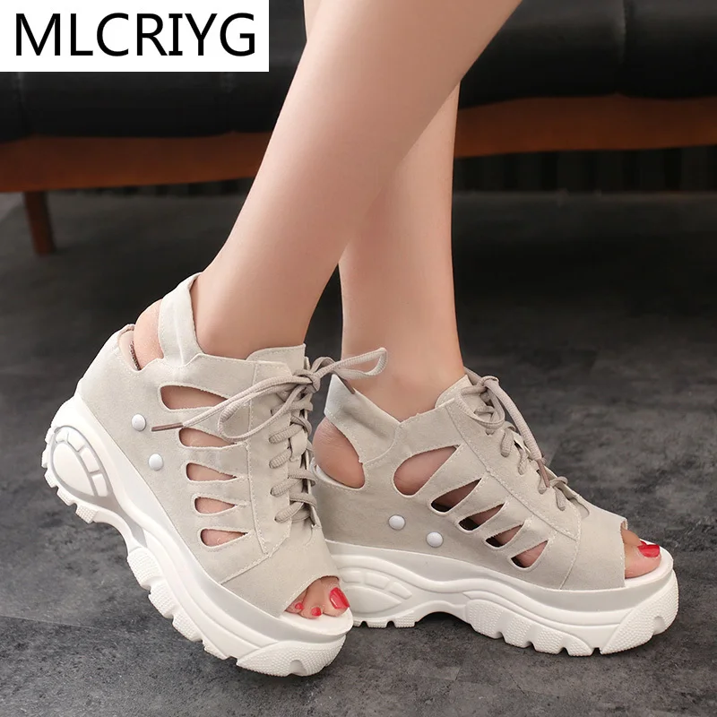 New Lace-up Wedge Casual Shoe Women Sandals Fashion Outdoor Comfortable Open-toed Women Sandal Thick-soled Hollow Women Sandals 
New Lace-up Wedge Casual Shoe Women Sandals Fashion Outdoor Comfortable Open-toed Women Sandal Thick-soled Hollow Women Sandals