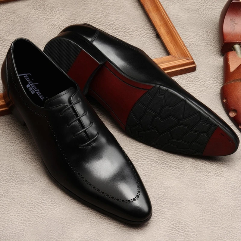 Men's Shoes 
Men's Shoes