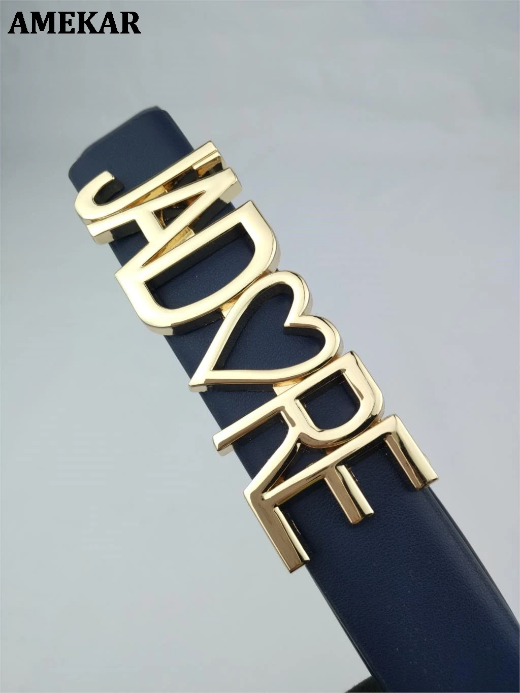 new Multi-color Lovers Belt Ceinture Heart buckle women female fashion waist belt Leather Belt for men
new Multi-color Lovers Belt Ceinture Heart buckle women female fashion waist belt Leather Belt for men