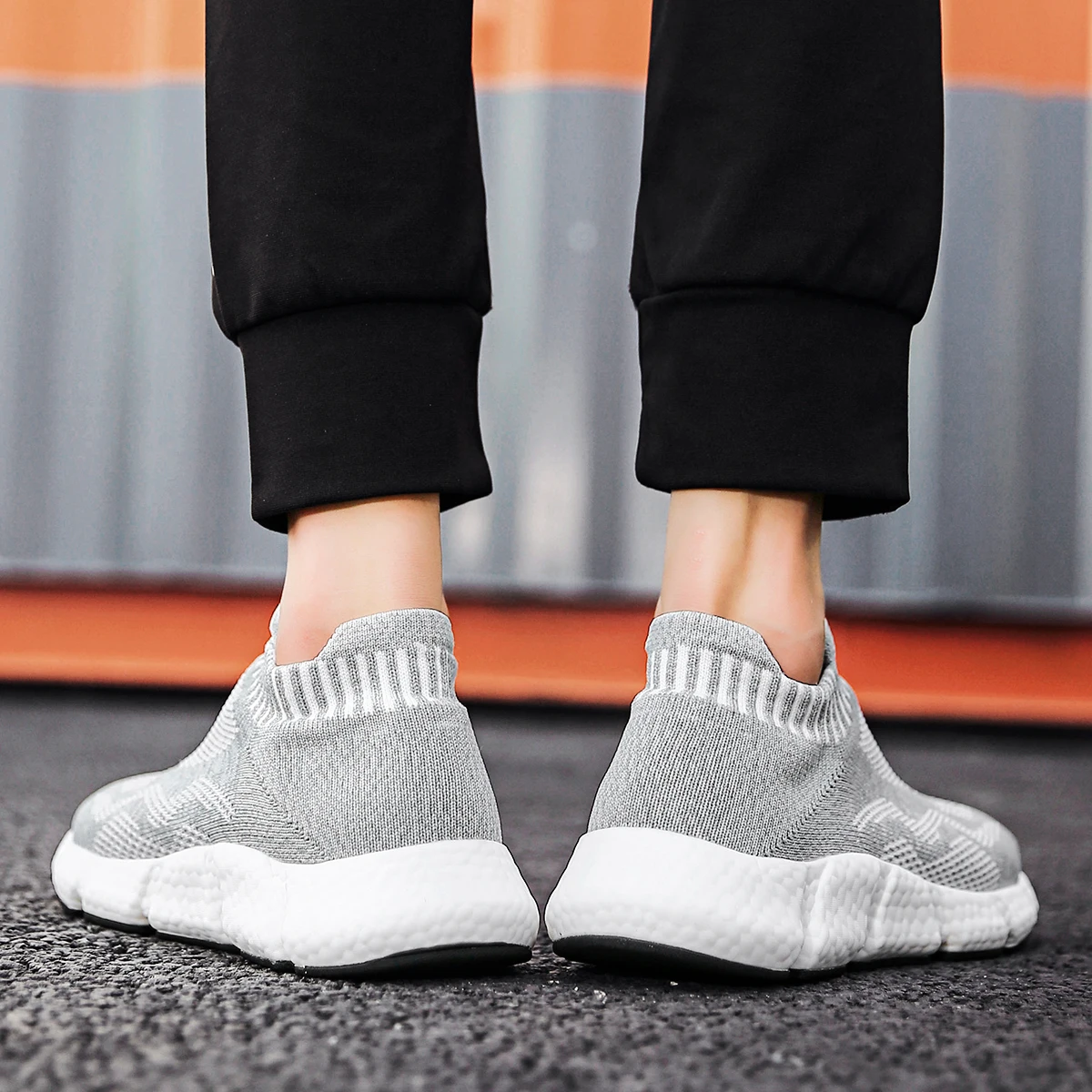 2020 Mens Casual Shoes Men Slip-on Sock Sneakers Breathable Light Leisue Walking Jogging Running Tenis Masculino Adulto
2020 Mens Casual Shoes Men Slip-on Sock Sneakers Breathable Light Leisue Walking Jogging Running Tenis Masculino Adulto