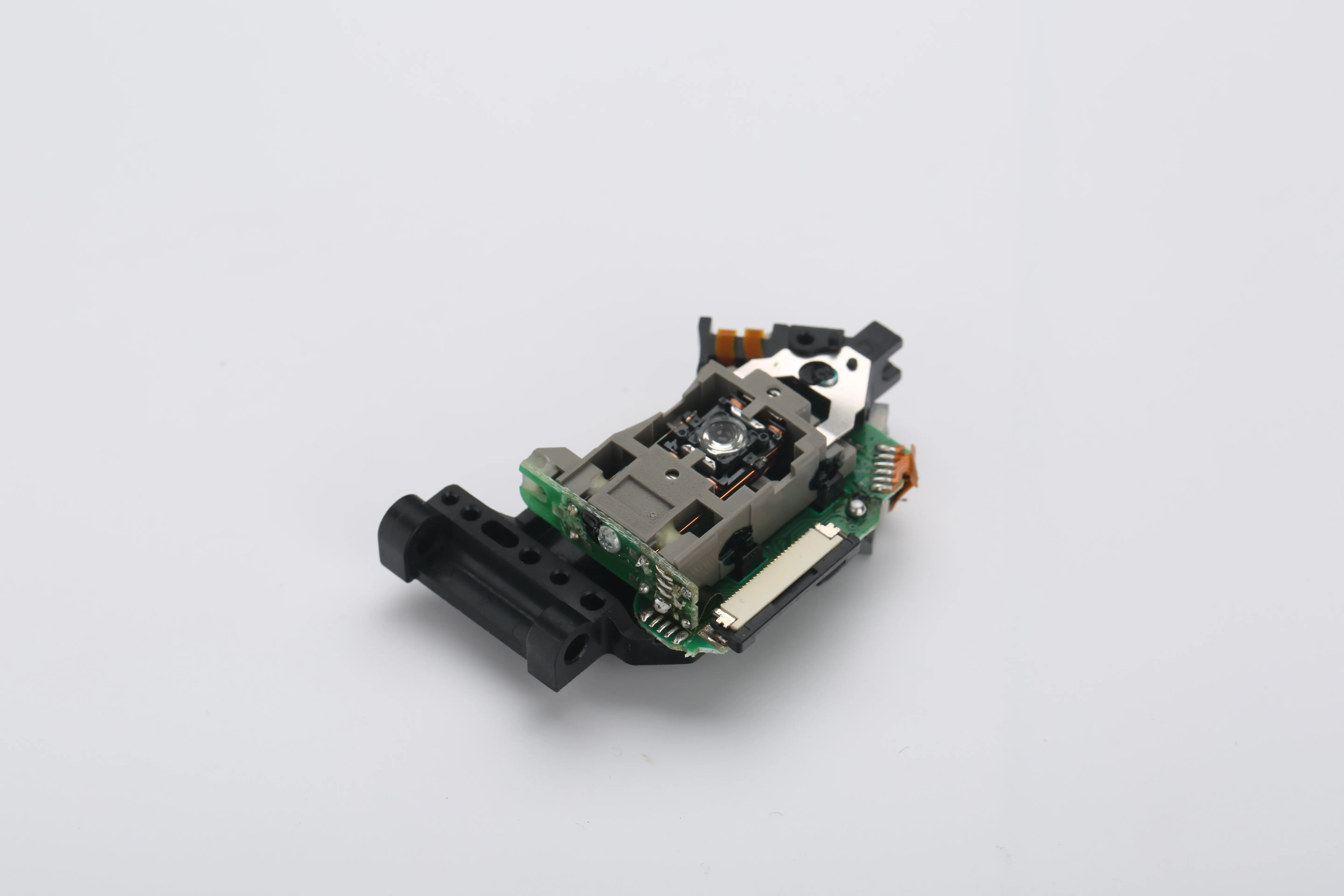 Сменная деталь для улучшенной акустической магнитолы MCD 203 жидкокристаллической магнитолы для CD-проигрывателя, лазерной головки, оптическо...
Сменная деталь для улучшенной акустической магнитолы MCD 203 жидкокристаллической магнитолы для CD-проигрывателя, лазерной головки, оптическо...