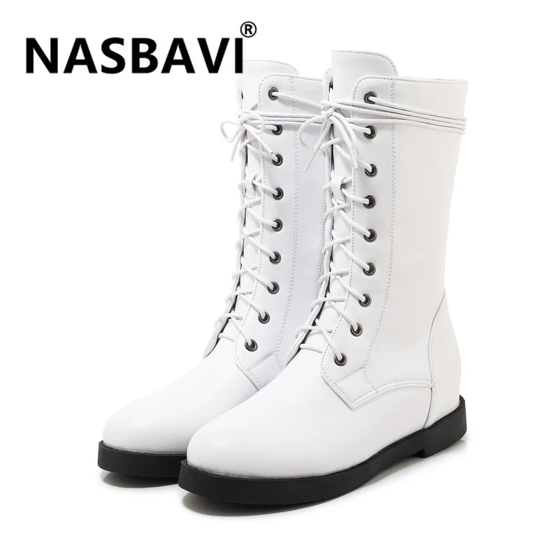 2019 new women's winter motorcycle boots women's British style comfortable round middle calf boots mid heel with Martin boots
2019 new women's winter motorcycle boots women's British style comfortable round middle calf boots mid heel with Martin boots
