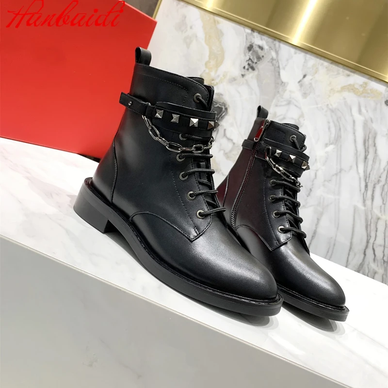 Genuine Leather Women Ankle Boots Fashion Women Ankle Boots Rivet T-strap Shoes Buckle Strap Ladies Chunky Heels Punk Style Bota
Genuine Leather Women Ankle Boots Fashion Women Ankle Boots Rivet T-strap Shoes Buckle Strap Ladies Chunky Heels Punk Style Bota