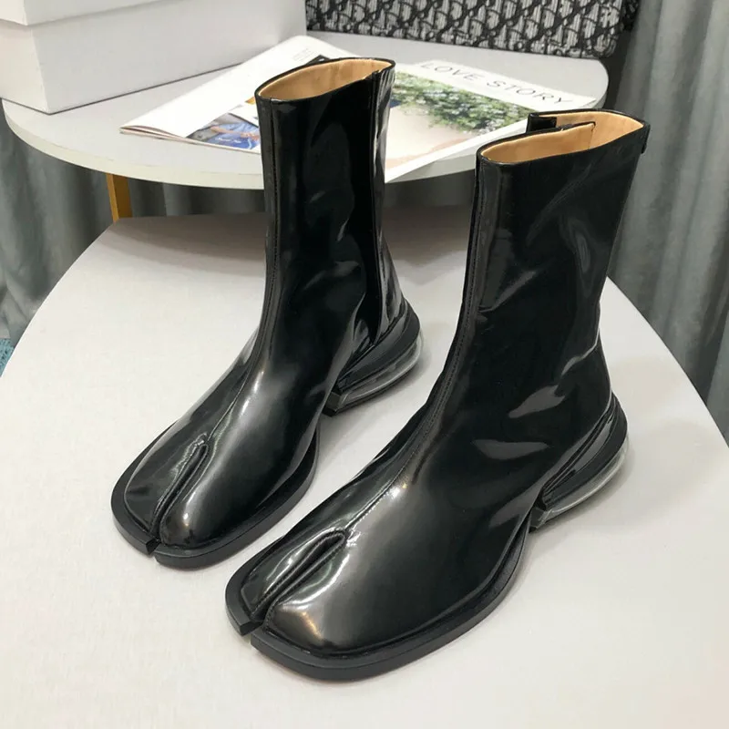 KATERINA&MO Genuine Leather Split Toe Women High Quality Ankle Boots Chunky High Heel Women Boots Mujer Short Motorcycle Boots
KATERINA&MO Genuine Leather Split Toe Women High Quality Ankle Boots Chunky High Heel Women Boots Mujer Short Motorcycle Boots